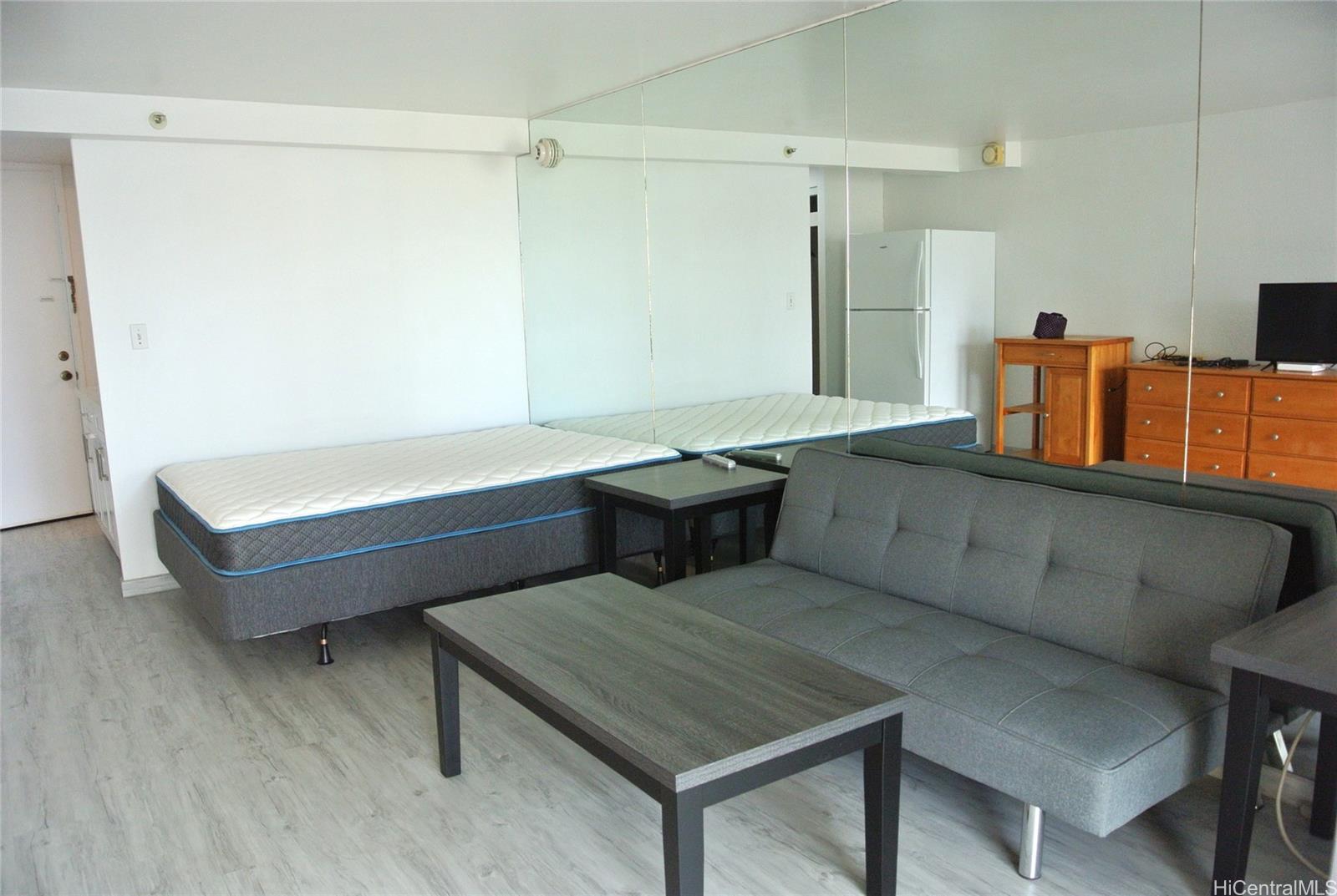 Photo 2 of 15