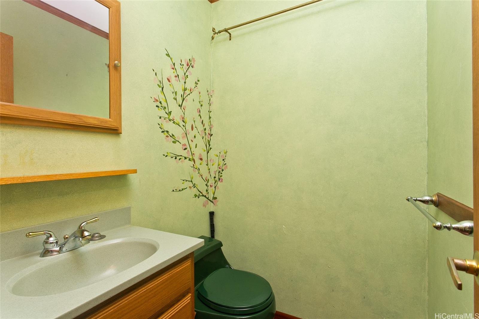 98-879-B Kaonohi Street  Unit 67
