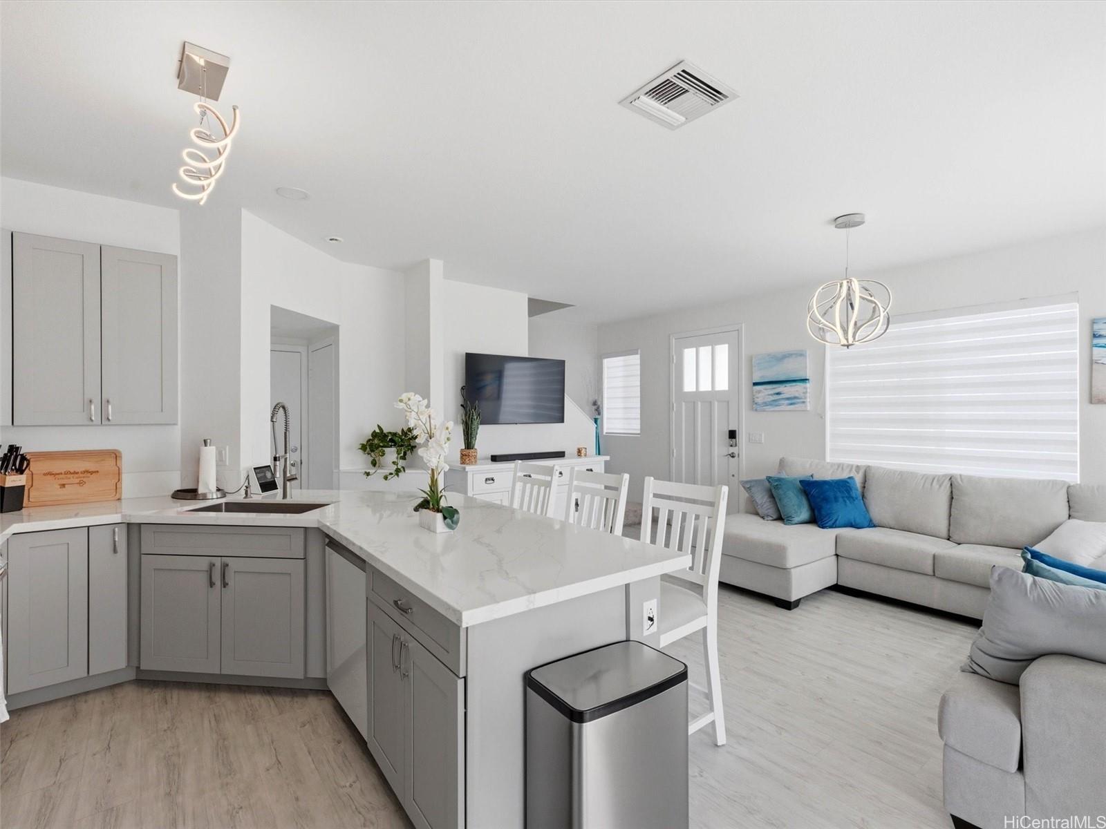 91-1223 Kanela Street  Unit M53