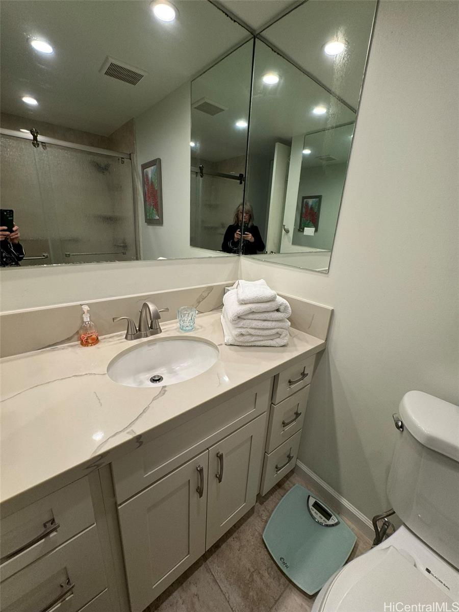 Photo 6 of 14