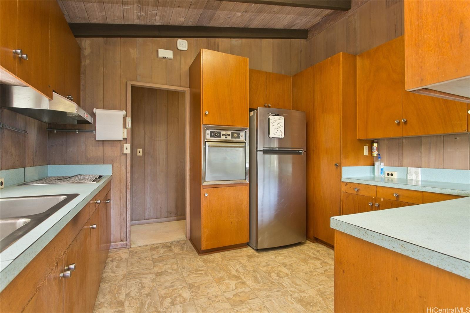 Photo 6 of 20
