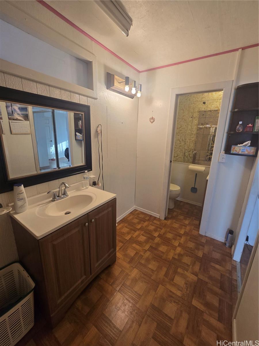 Photo 14 of 20