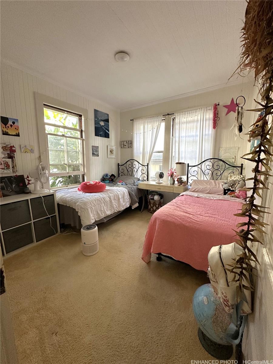 Photo 17 of 24