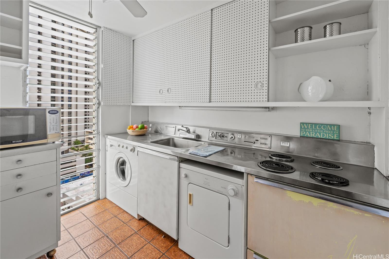 419 A Atkinson Drive  Unit 1202