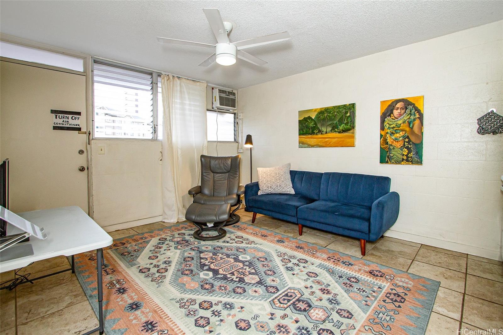 Photo 2 of 18