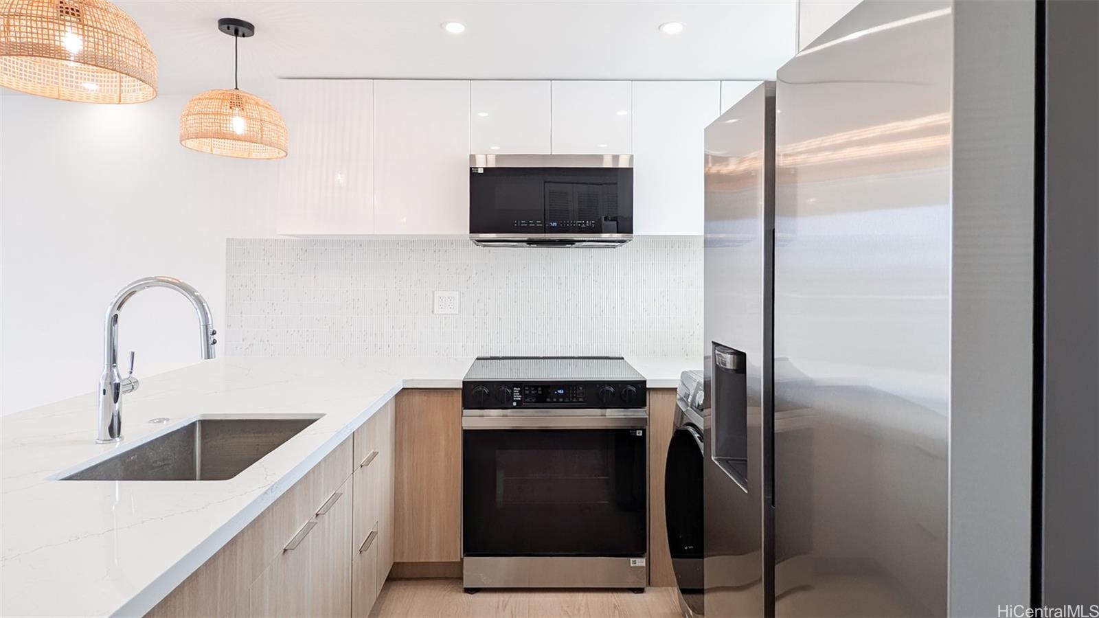 1716 Keeaumoku Street  Unit 501