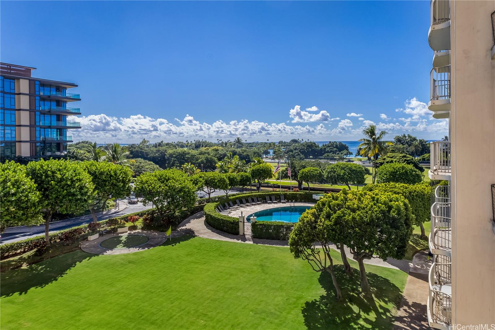 1350 Ala Moana Boulevard 606