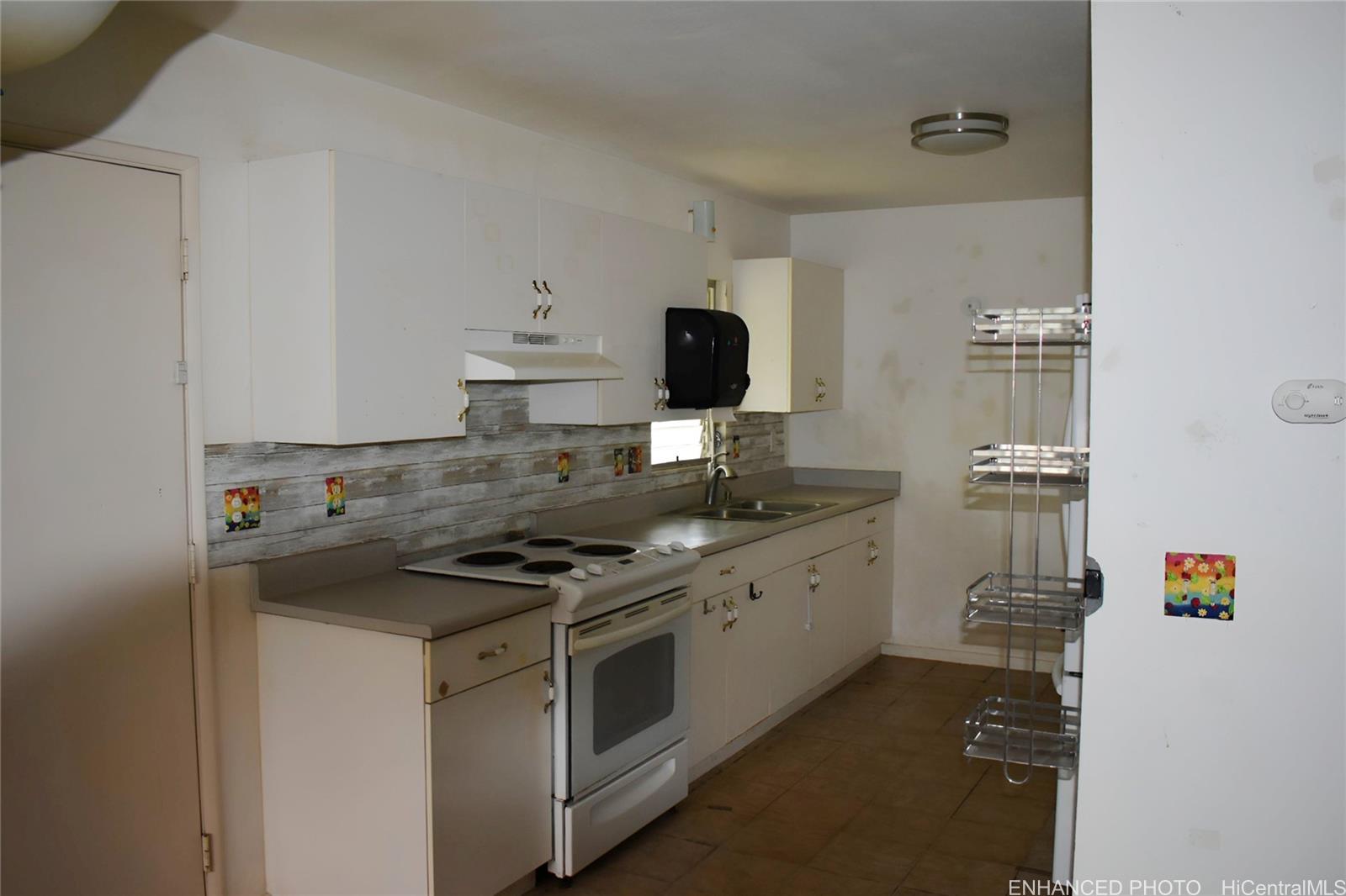 87-133 Pelanaki Street