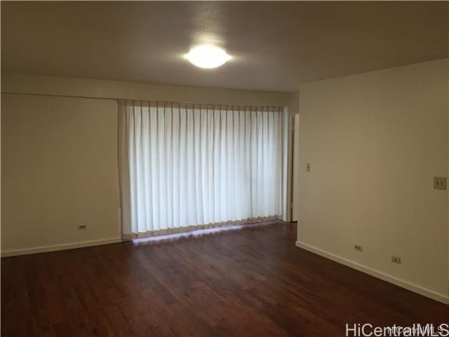 Photo 3 of 22