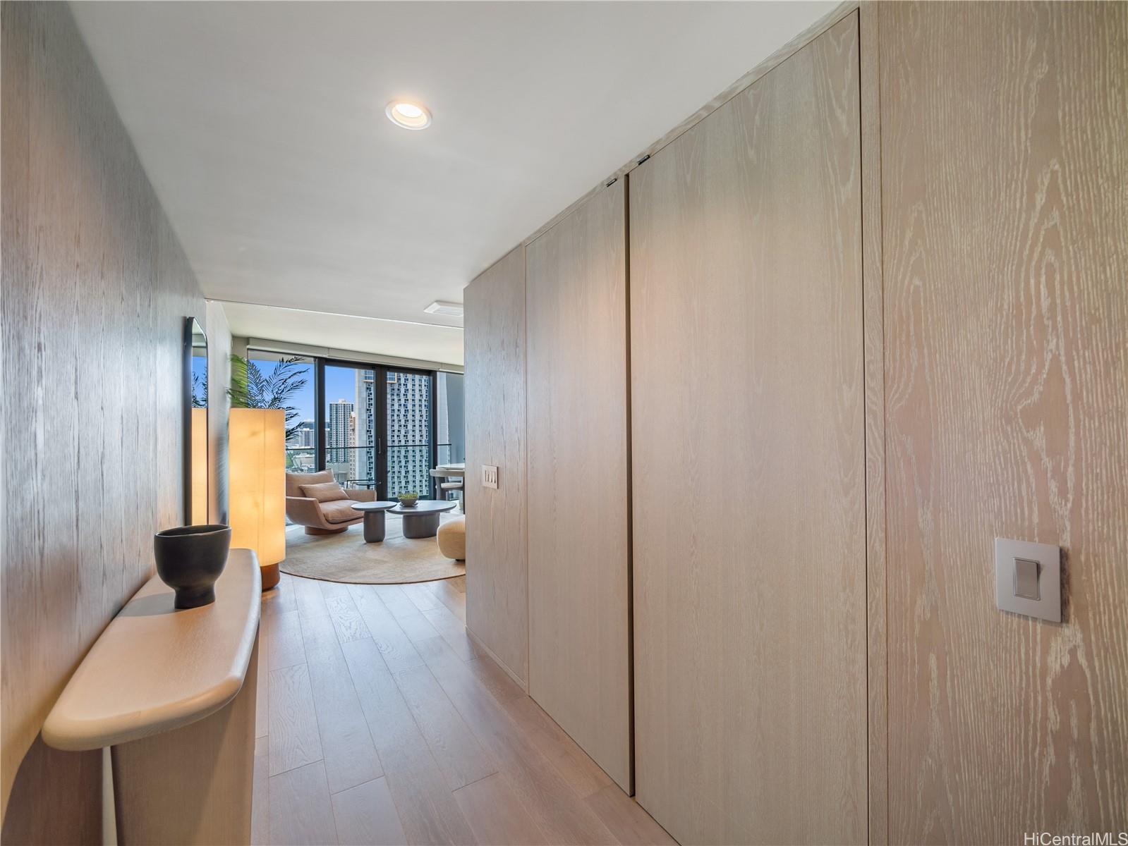 1000 Auahi Street  Unit 2313