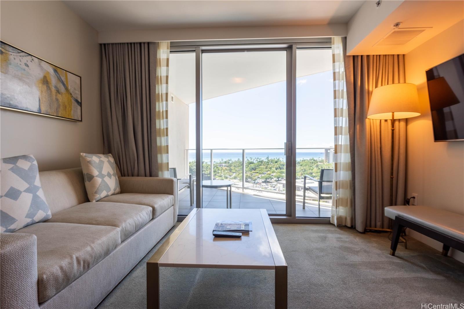 Photo 5 of 14