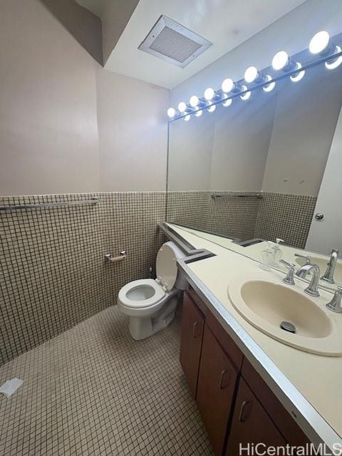 1750 Kalakaua Avenue  Unit 201