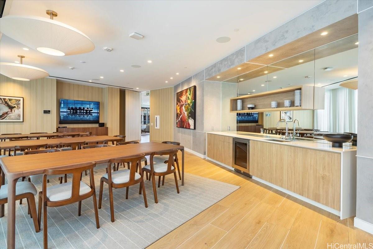 987 Queen Street  Unit 223