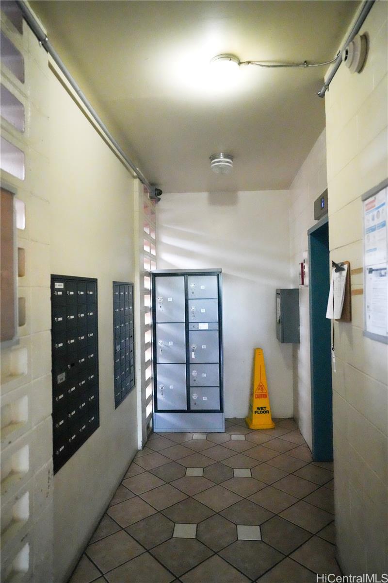 Photo 20 of 21