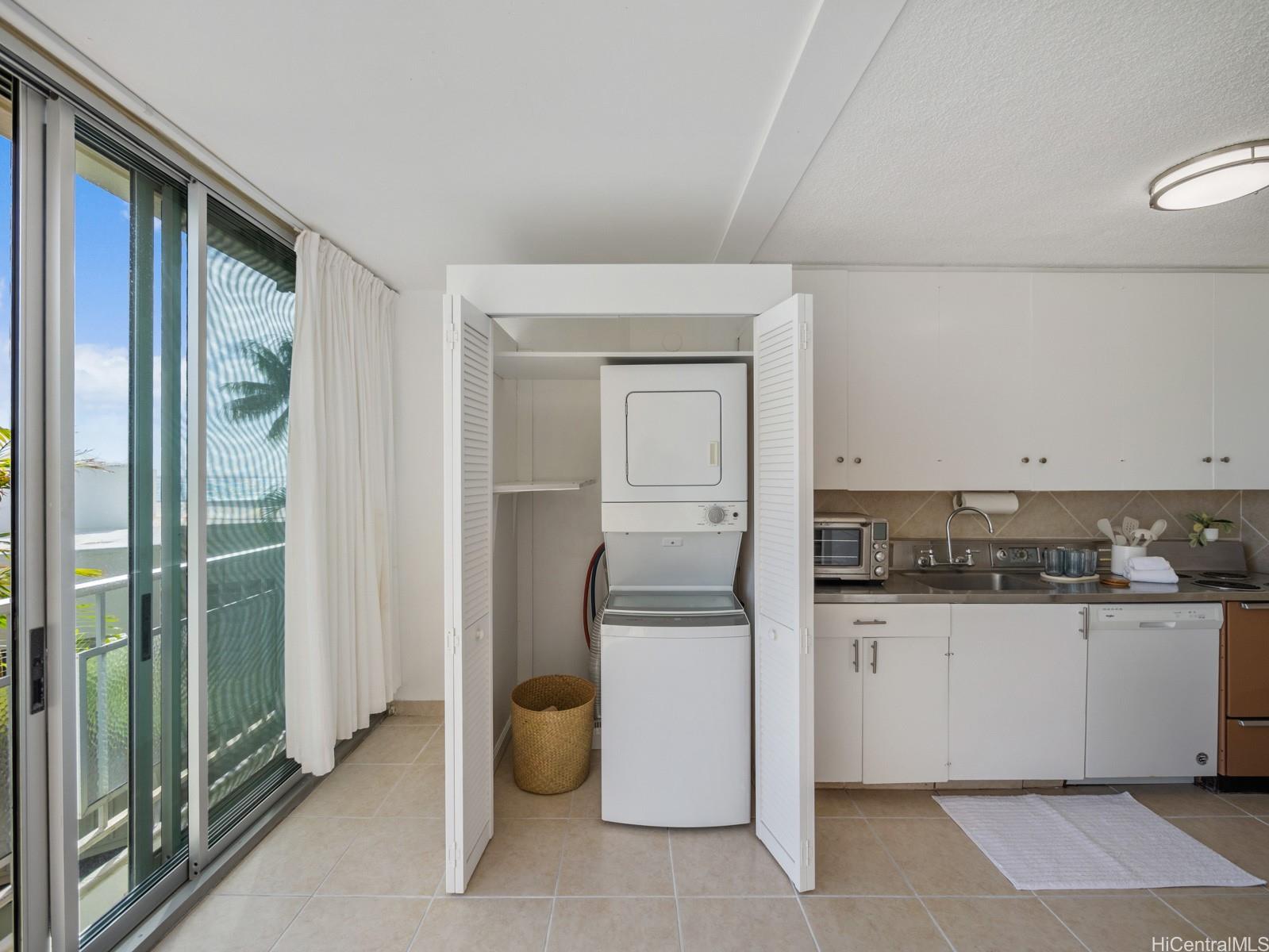 2801 Coconut Avenue  Unit 3E