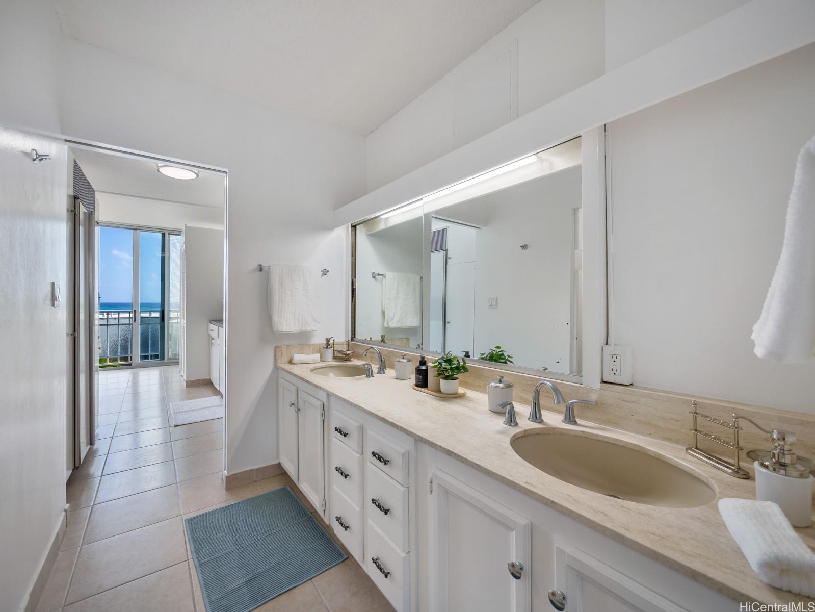 2801 Coconut Avenue  Unit 3E