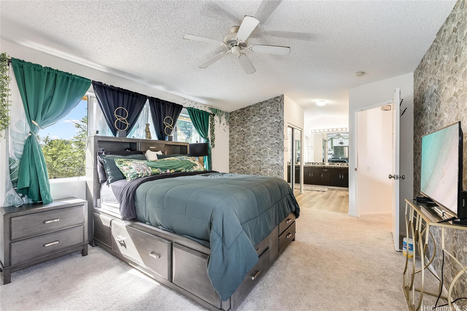 91-1088 Laaulu Street  Unit 18E