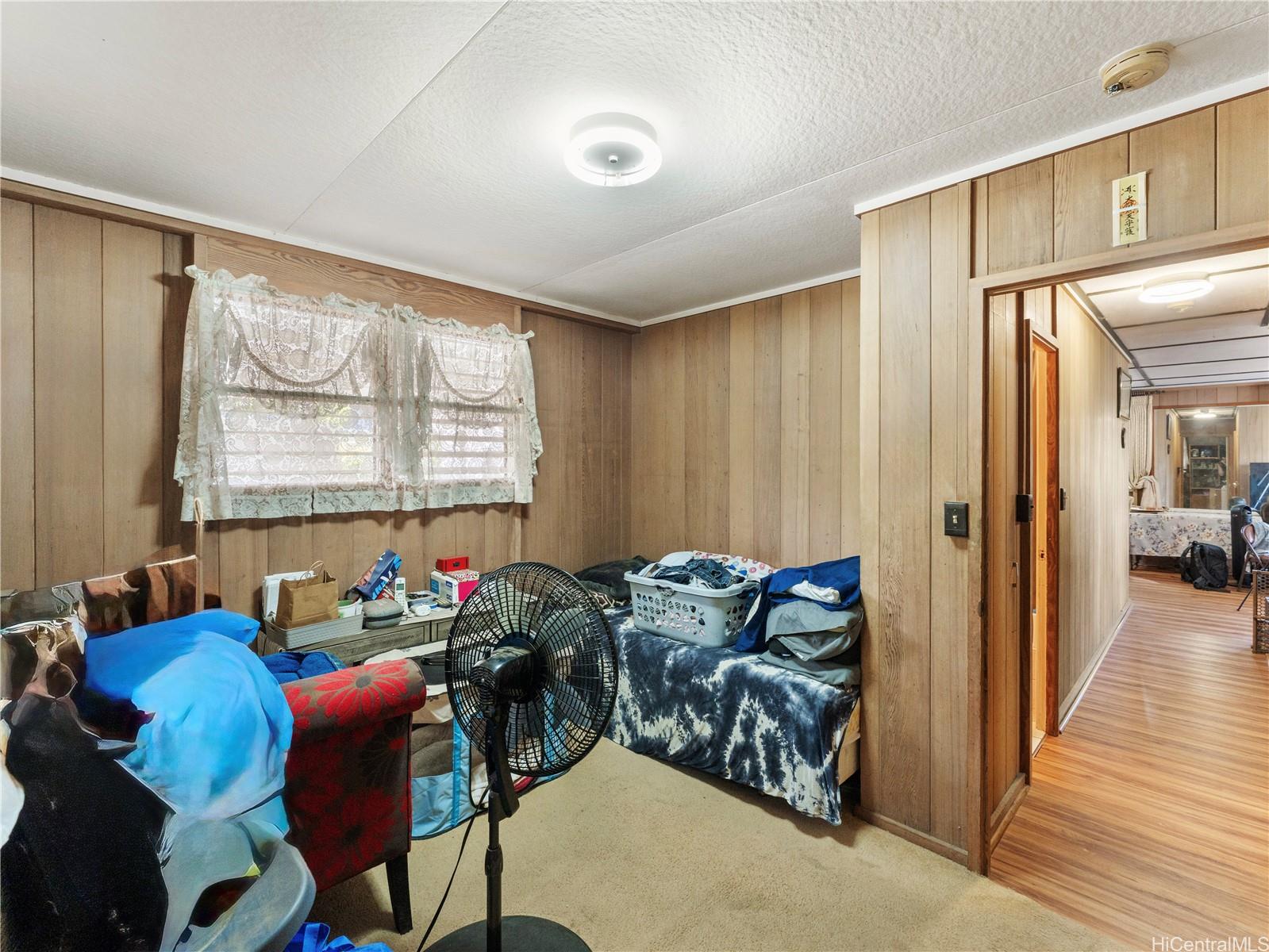 Photo 10 of 25
