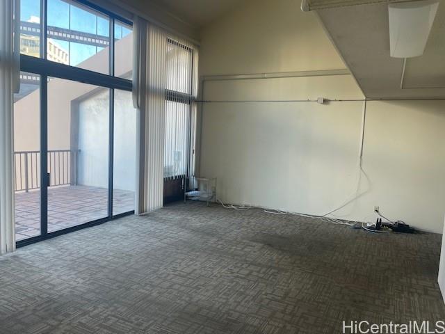 Photo 3 of 22
