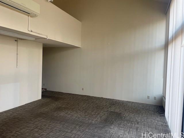 Photo 4 of 22
