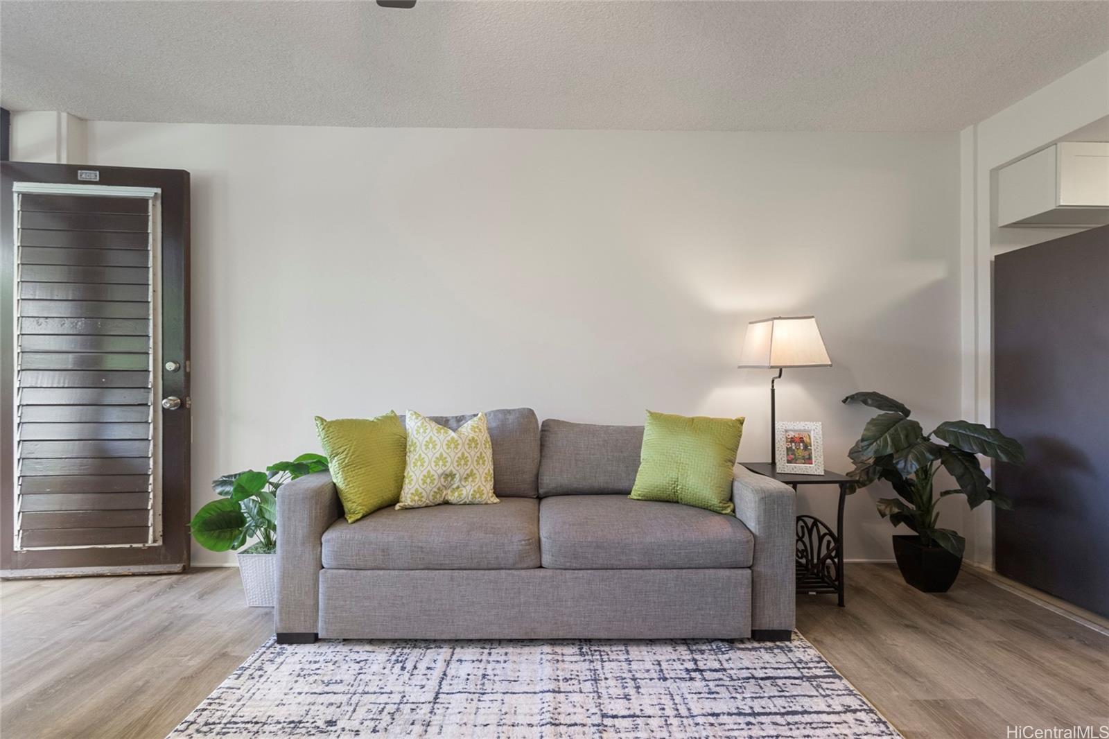 425 Ena Road 405C