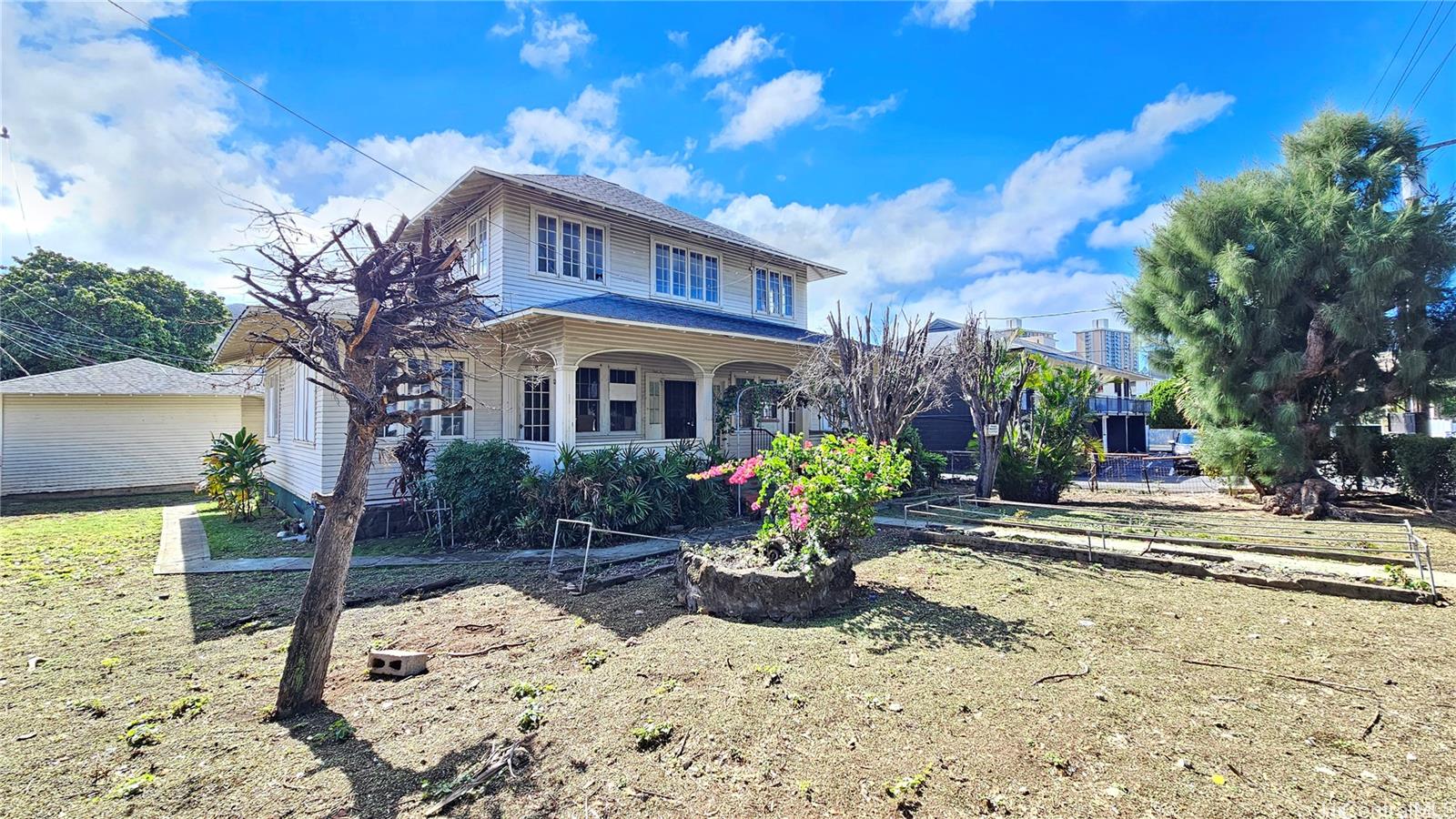 1727 Nuuanu Avenue