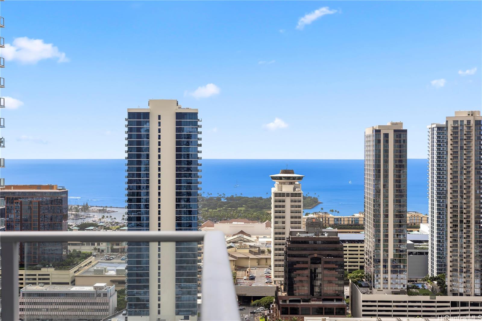 1515 Liona Street  Unit 3700
