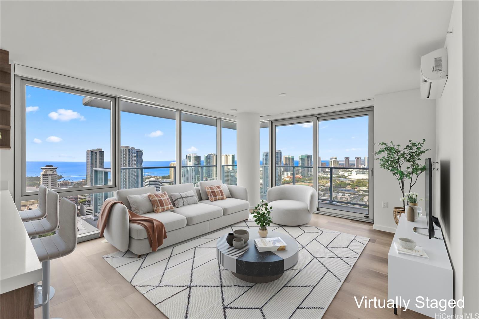 1515 Liona Street  Unit 3700