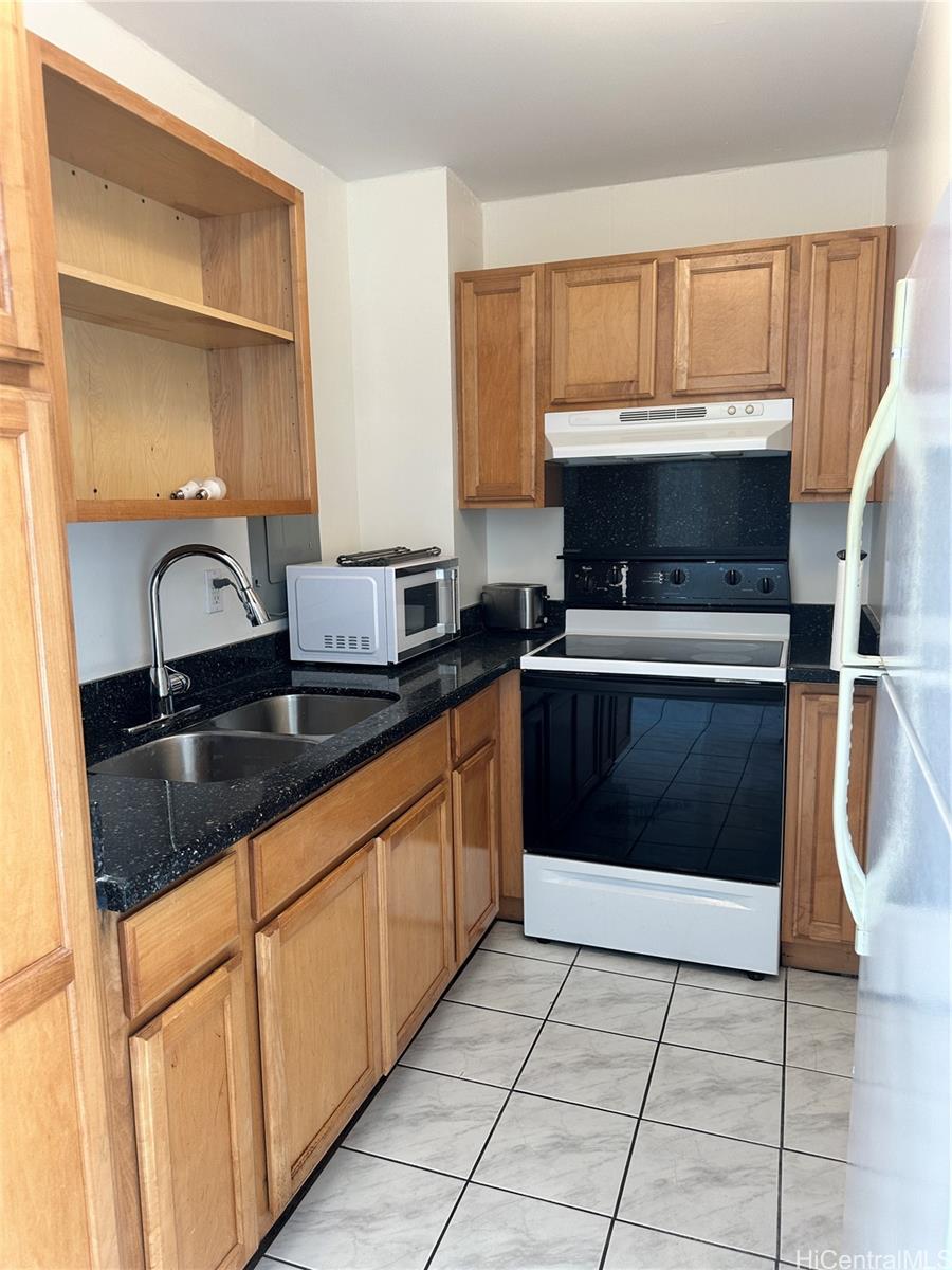 2847 Waialae Avenue  Unit 504