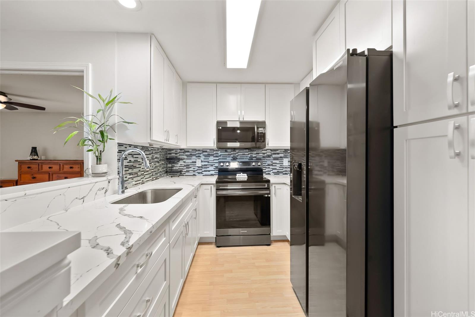 95-270 Waikalani Drive F201