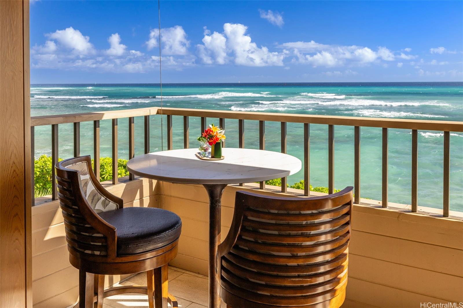 3165 Diamond Head Road  Unit 4