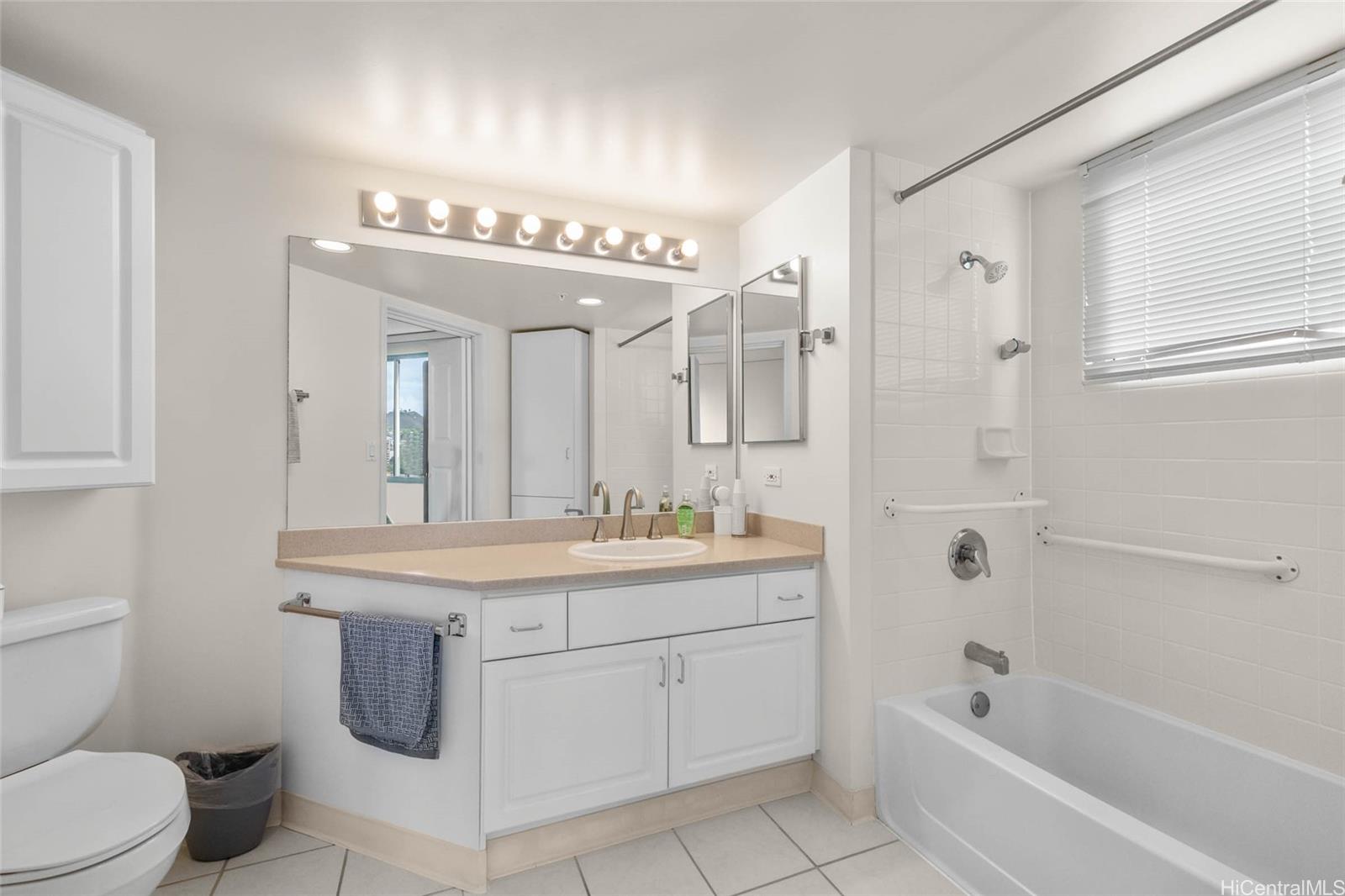 1314 Kalakaua Avenue  Unit 912