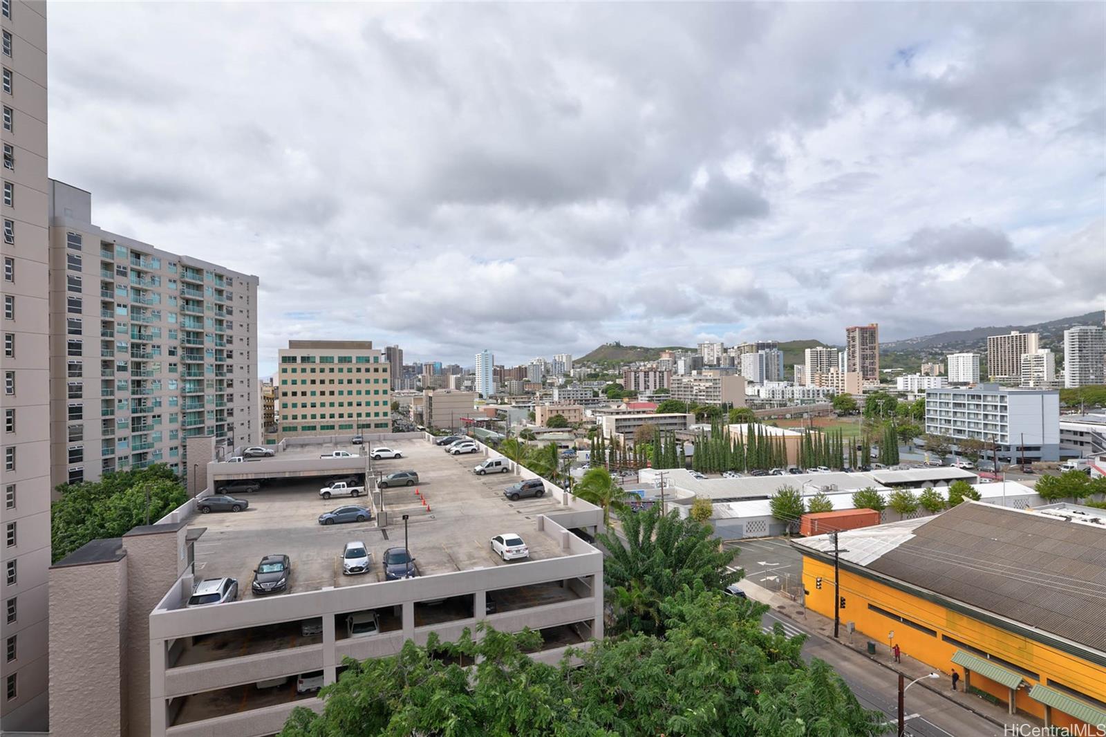 1314 Kalakaua Avenue  Unit 912
