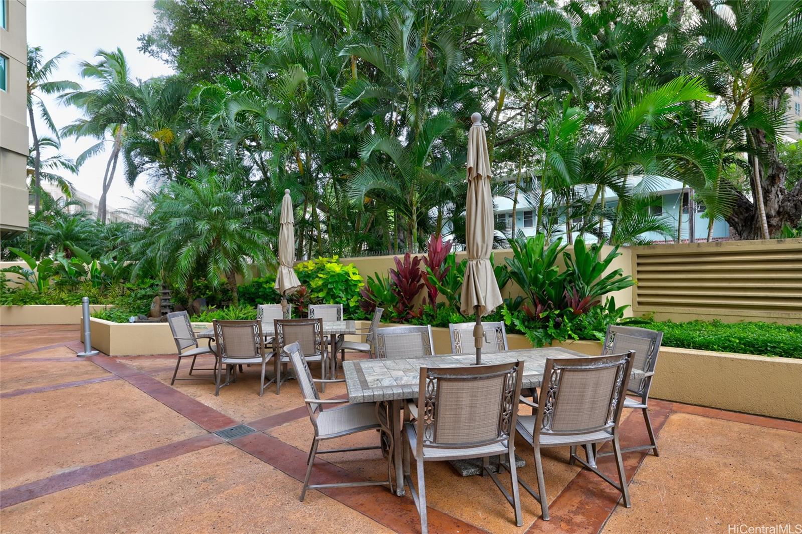 1314 Kalakaua Avenue  Unit 912
