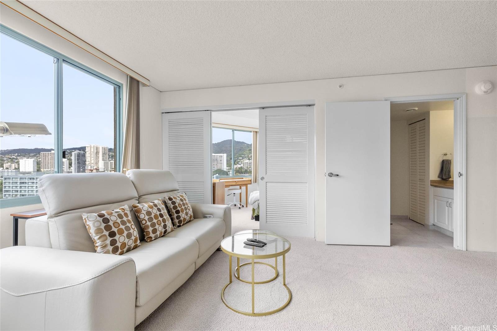 1314 Kalakaua Avenue  Unit 912