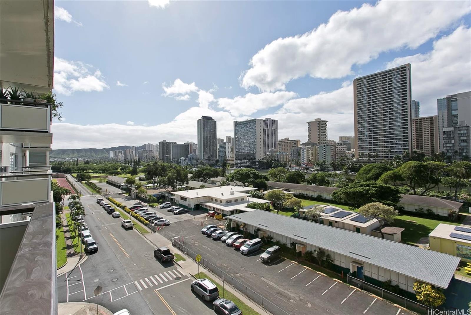 509 University Avenue  Unit 703