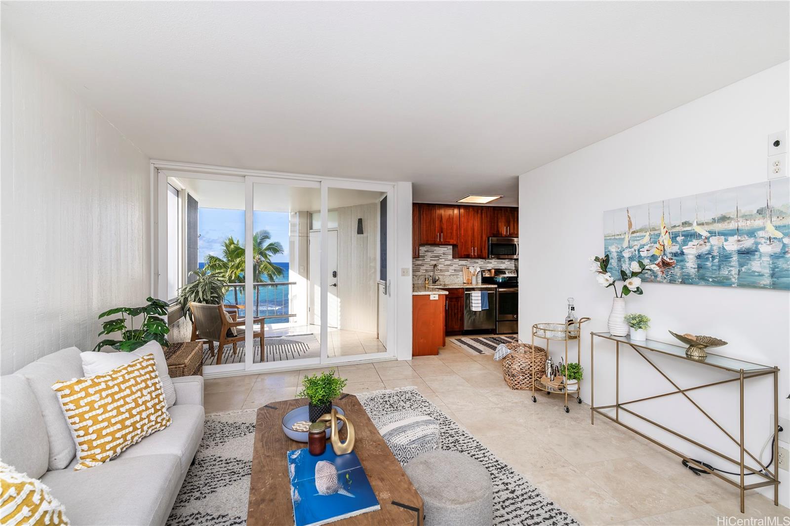 2943 Kalakaua Avenue  Unit 707