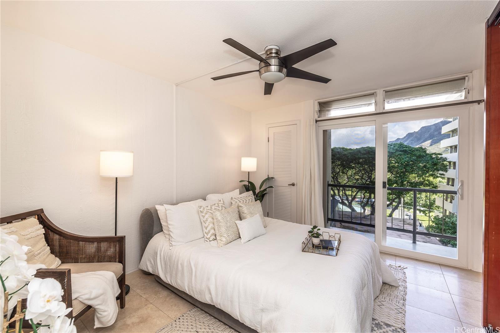 2943 Kalakaua Avenue  Unit 707