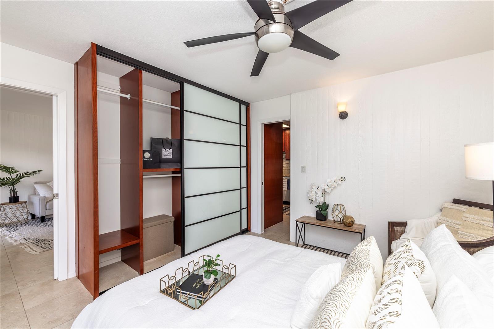 2943 Kalakaua Avenue  Unit 707