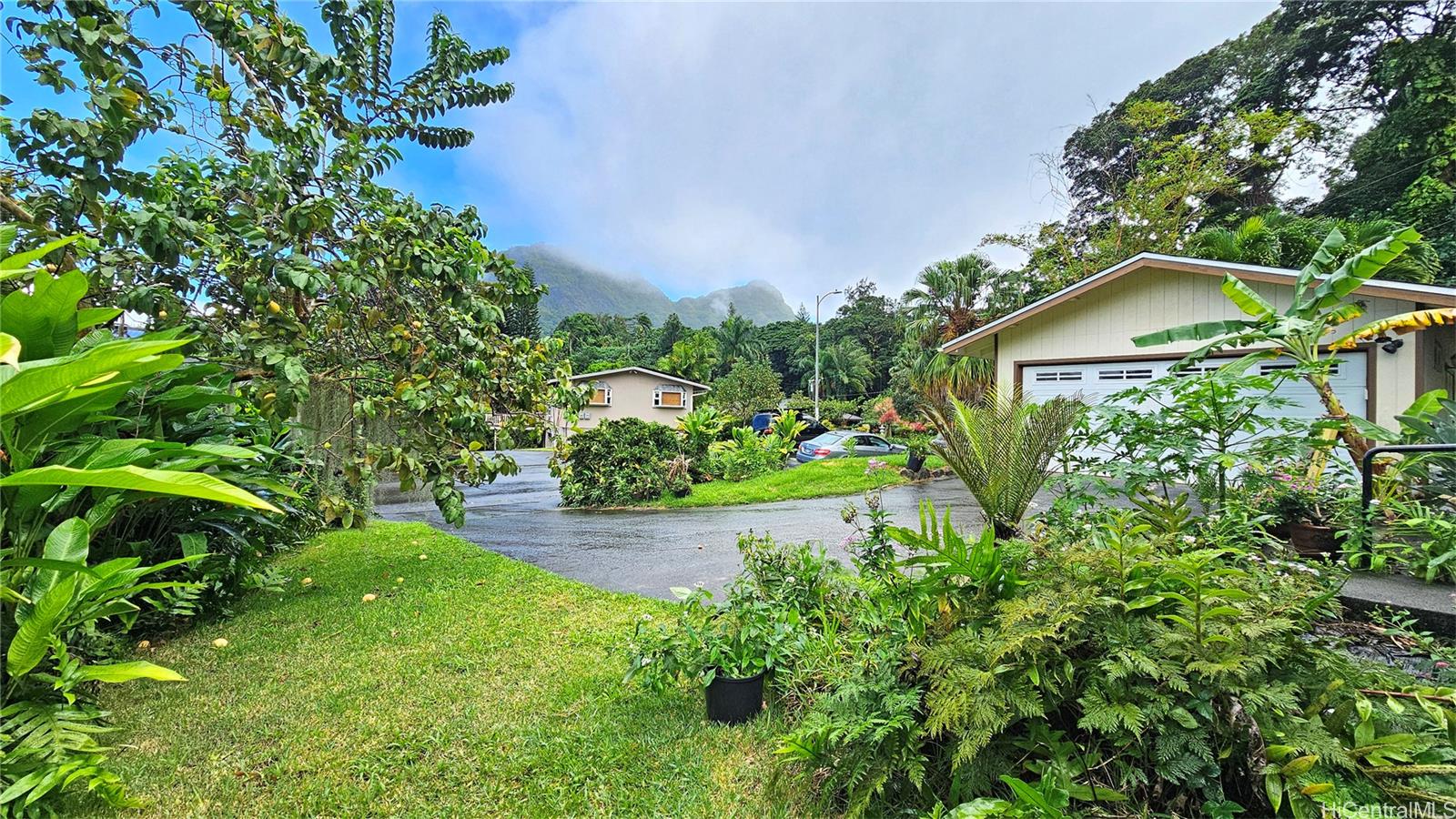 1287 Puualoha Street