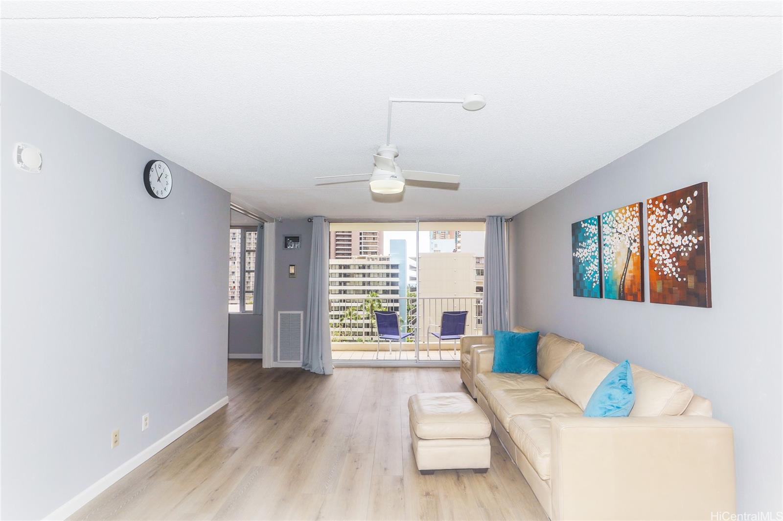 400 Hobron Lane 1109