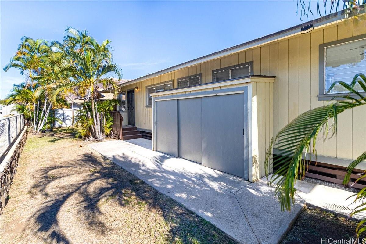 85-210 Limakokua Place