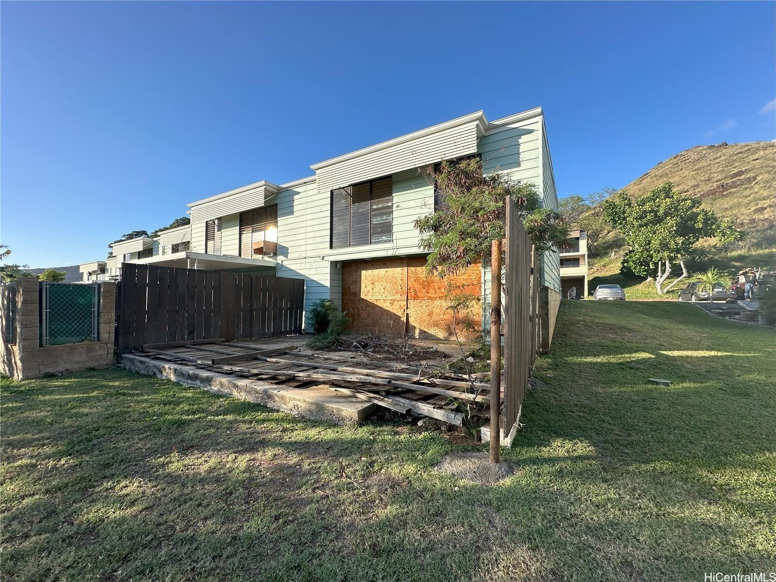 87-213 Helelua Place  Unit 1