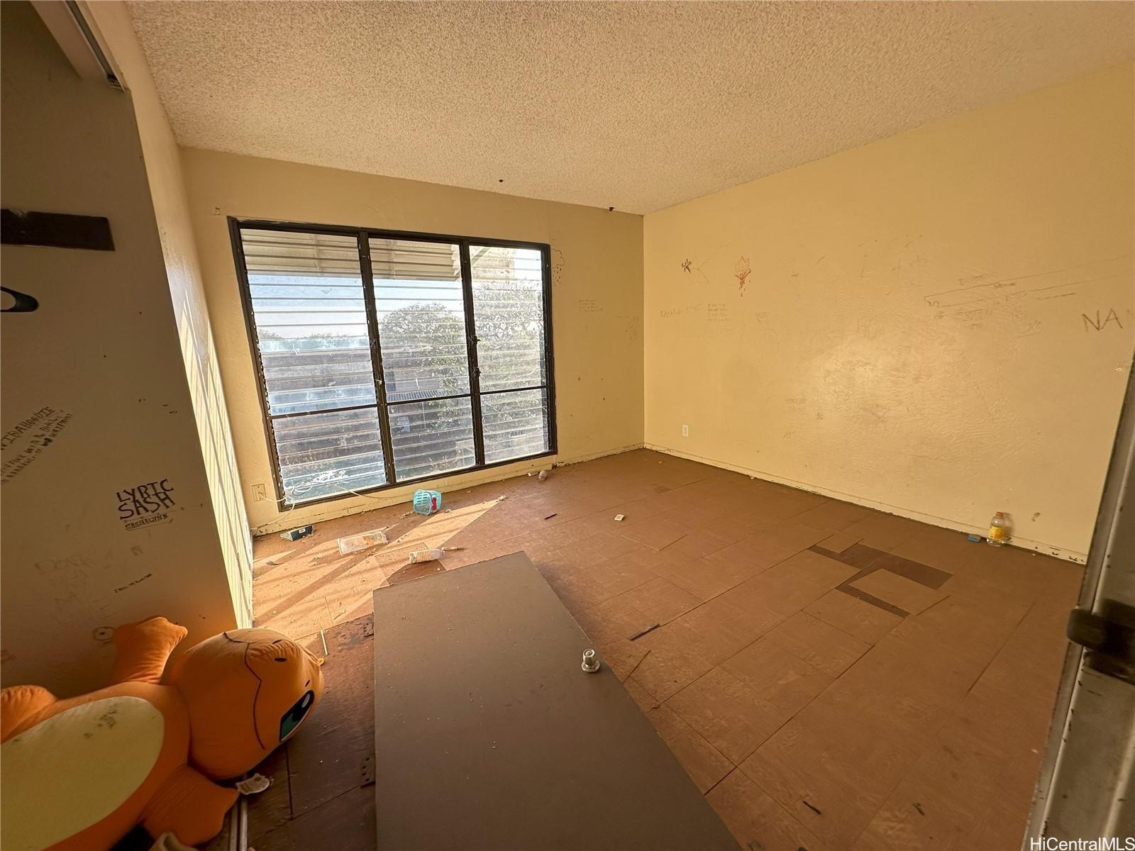 87-213 Helelua Place  Unit 1