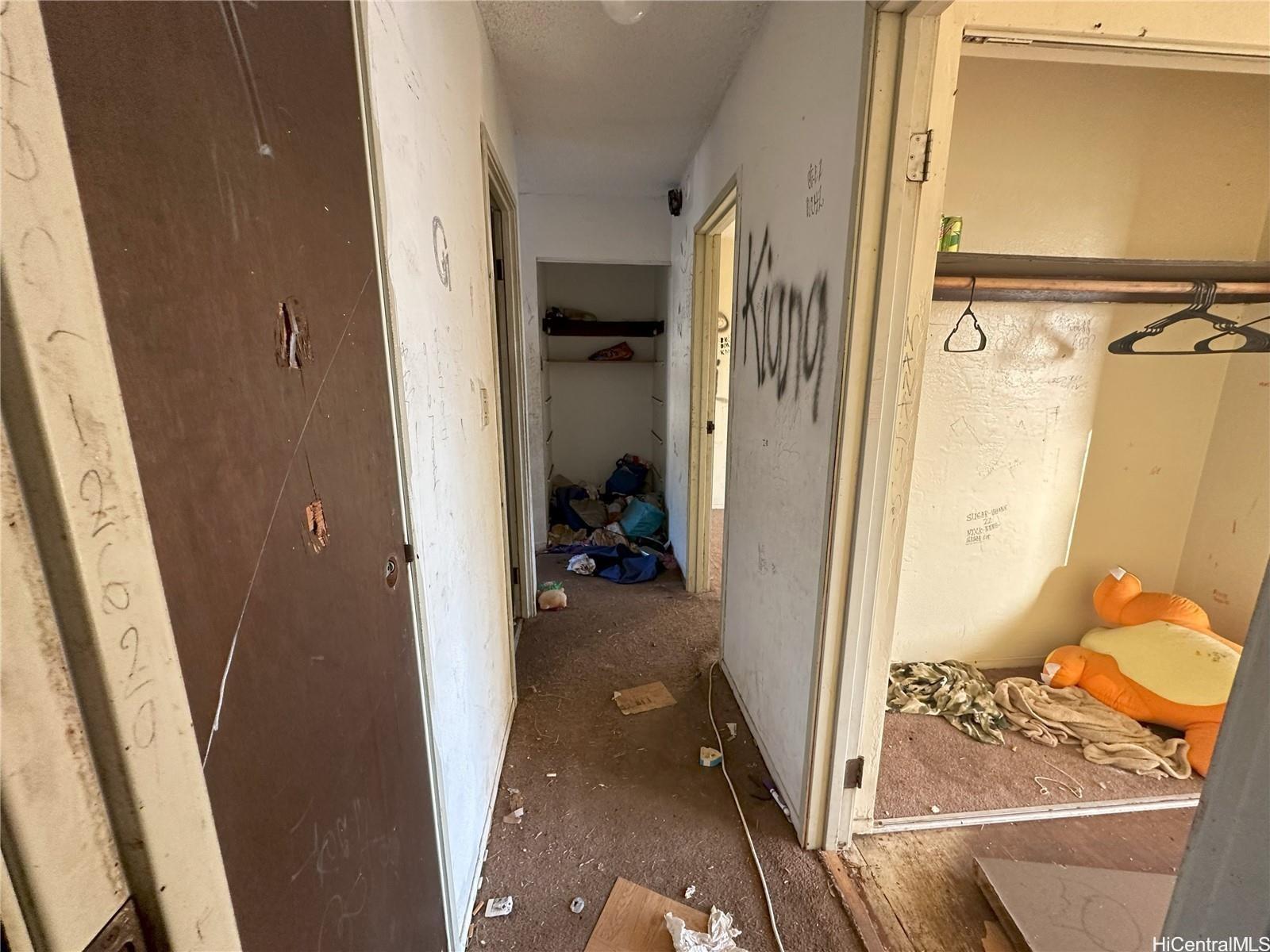 87-213 Helelua Place  Unit 1