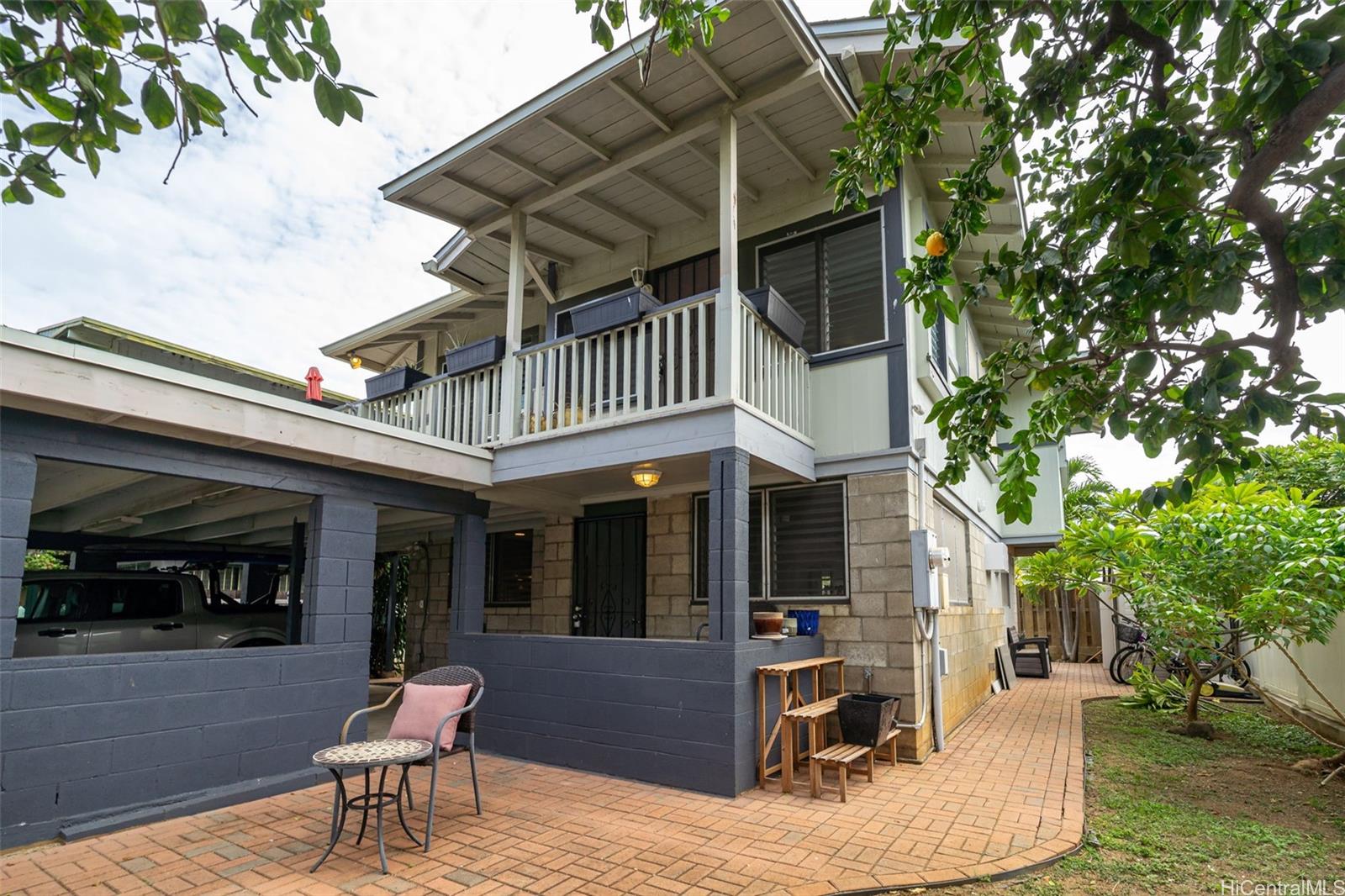 411 Kapahulu Avenue D