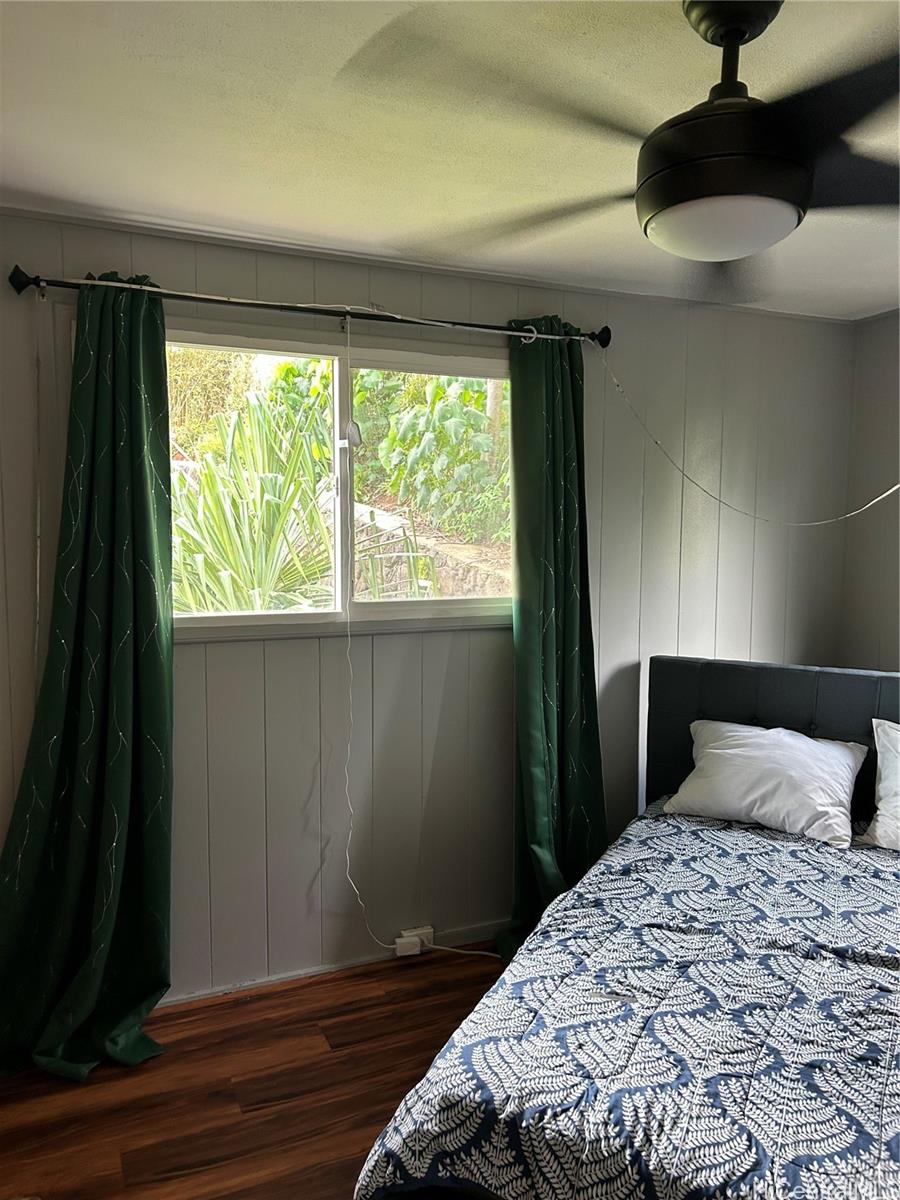 Photo 3 of 23