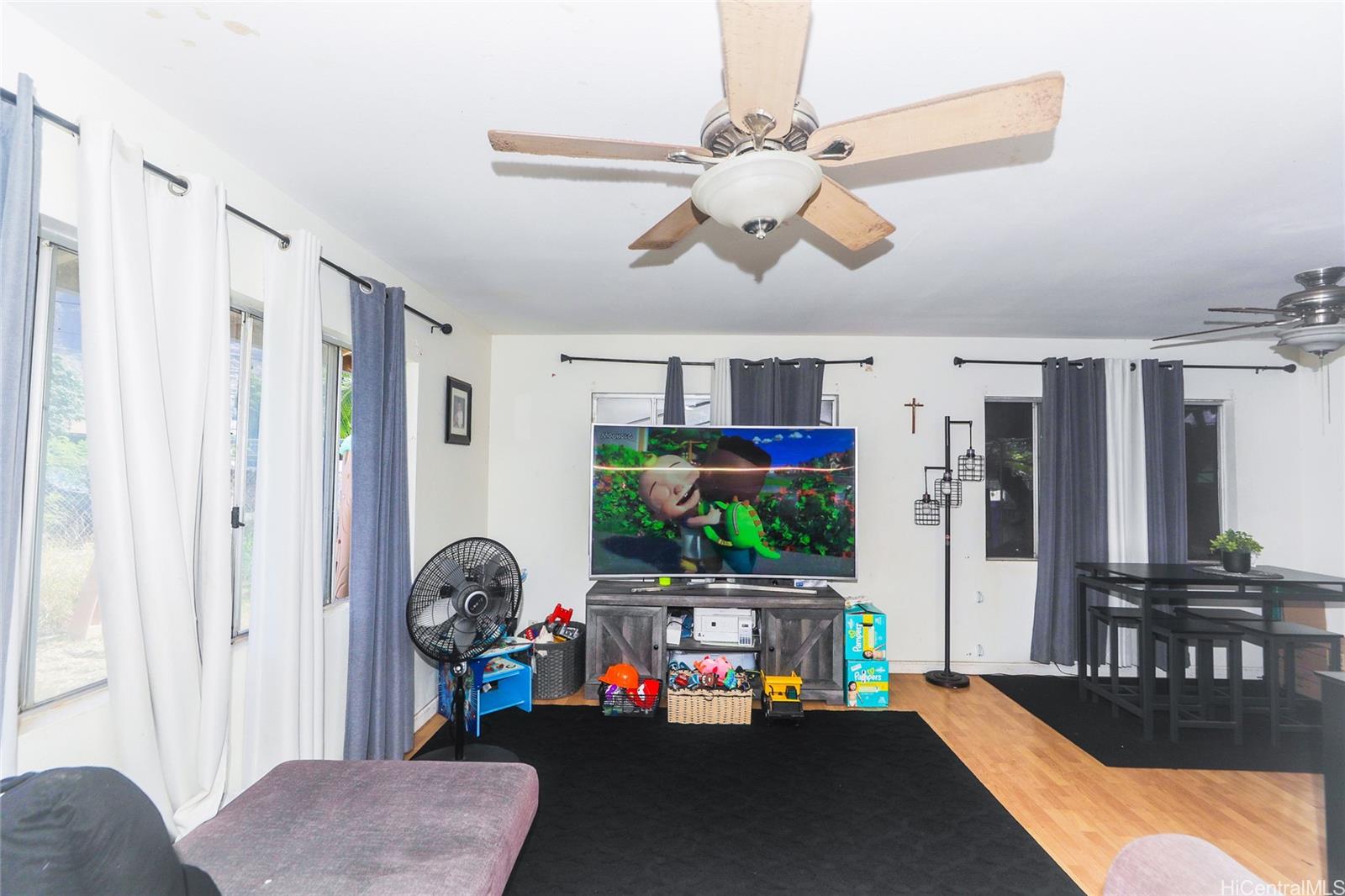 Photo 5 of 20