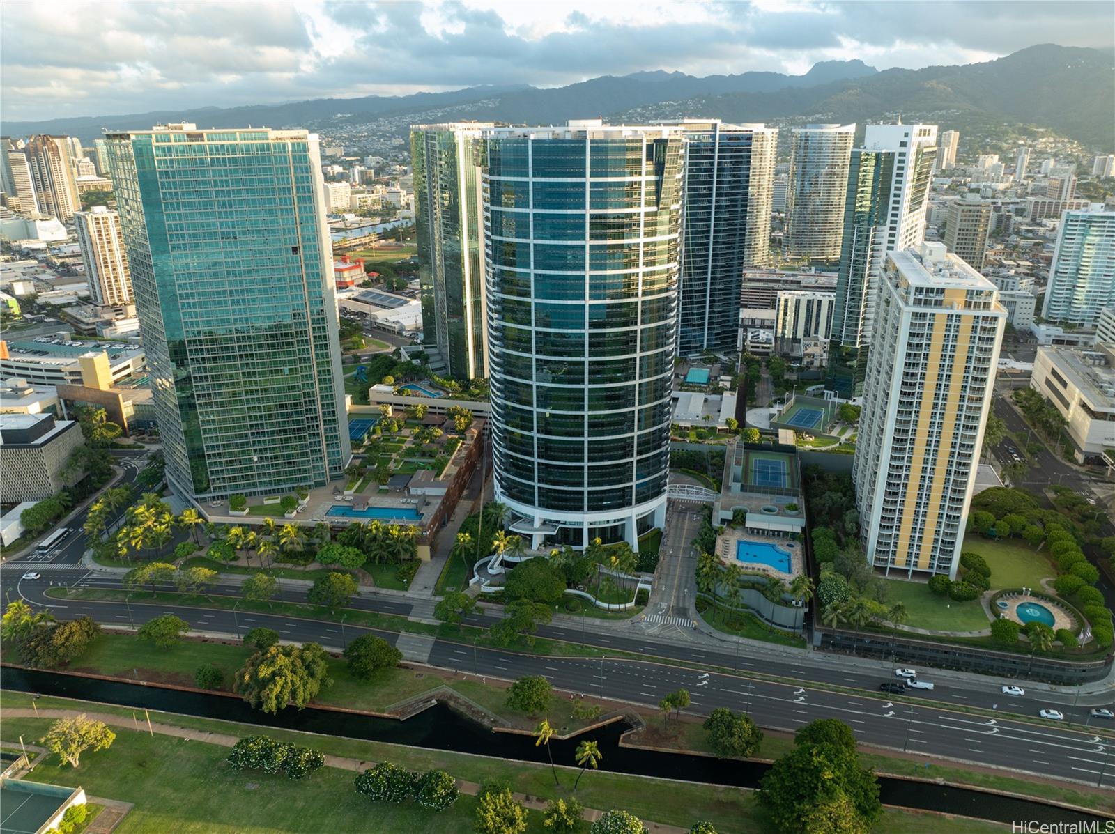 1330 Ala Moana Boulevard 3601