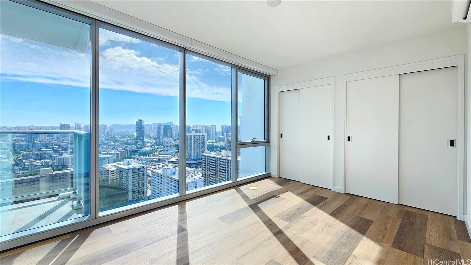 1500 Rycroft Street  Unit 3207R